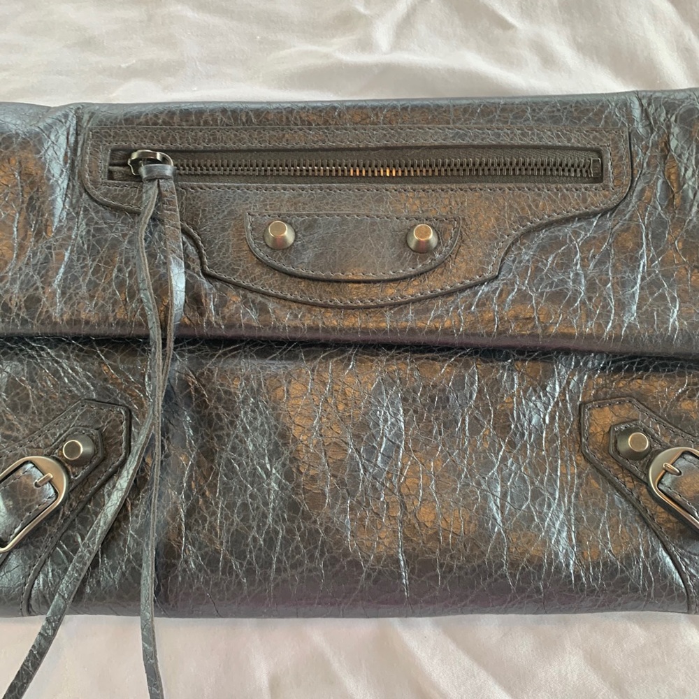BALENCIAGA MOTO ENVELOPE CLUTCH AUTH EUC DARK GRAY